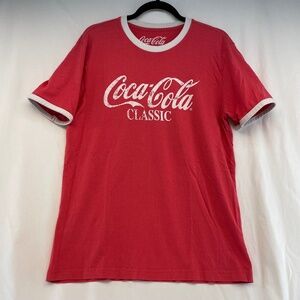 Coca Cola Classic T-Shirt Red and White Unisex Size Medium